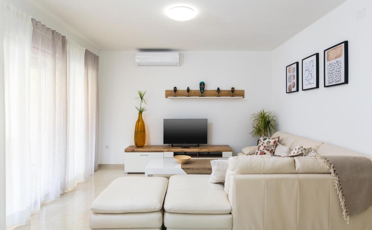 Sasa Apartment Medulin Exterior photo